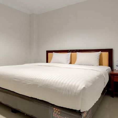 Oyo 1752 Hotel Wisata Kisaran Exterior photo